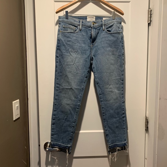 Frame Denim Denim - EUC-Light wash step hem boy fit jeans